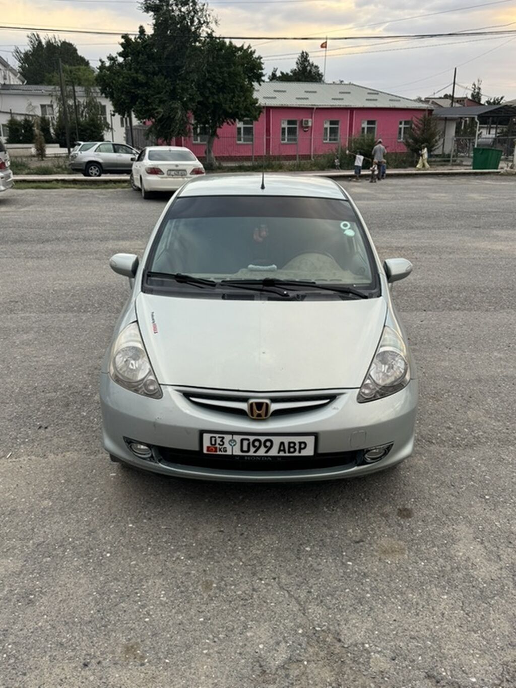Honda Jazz: 2008 г., 1.4 л, Автомат, Бензин, Хэтчбэк — фото 2