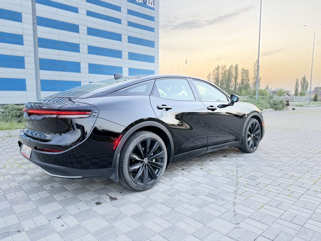Toyota Crown: 2025 г., 2.5 л, Вариатор, Гибрид, Кроссовер: фото 3