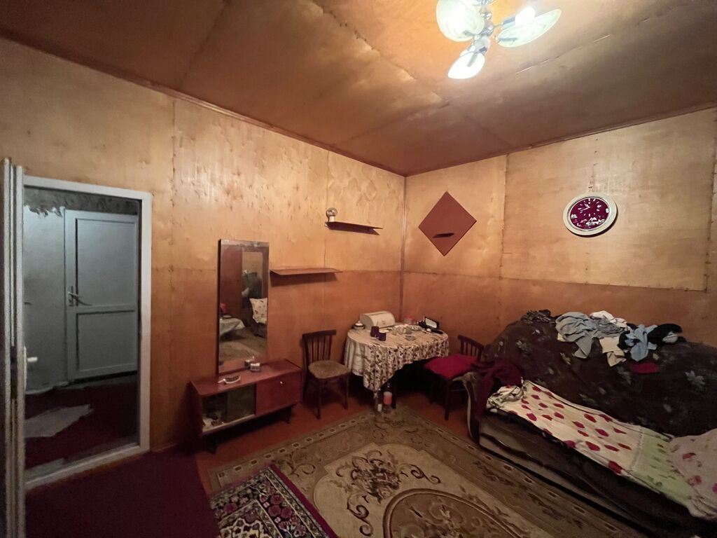 3 otaqlı, 90 kv. m, Orta təmir