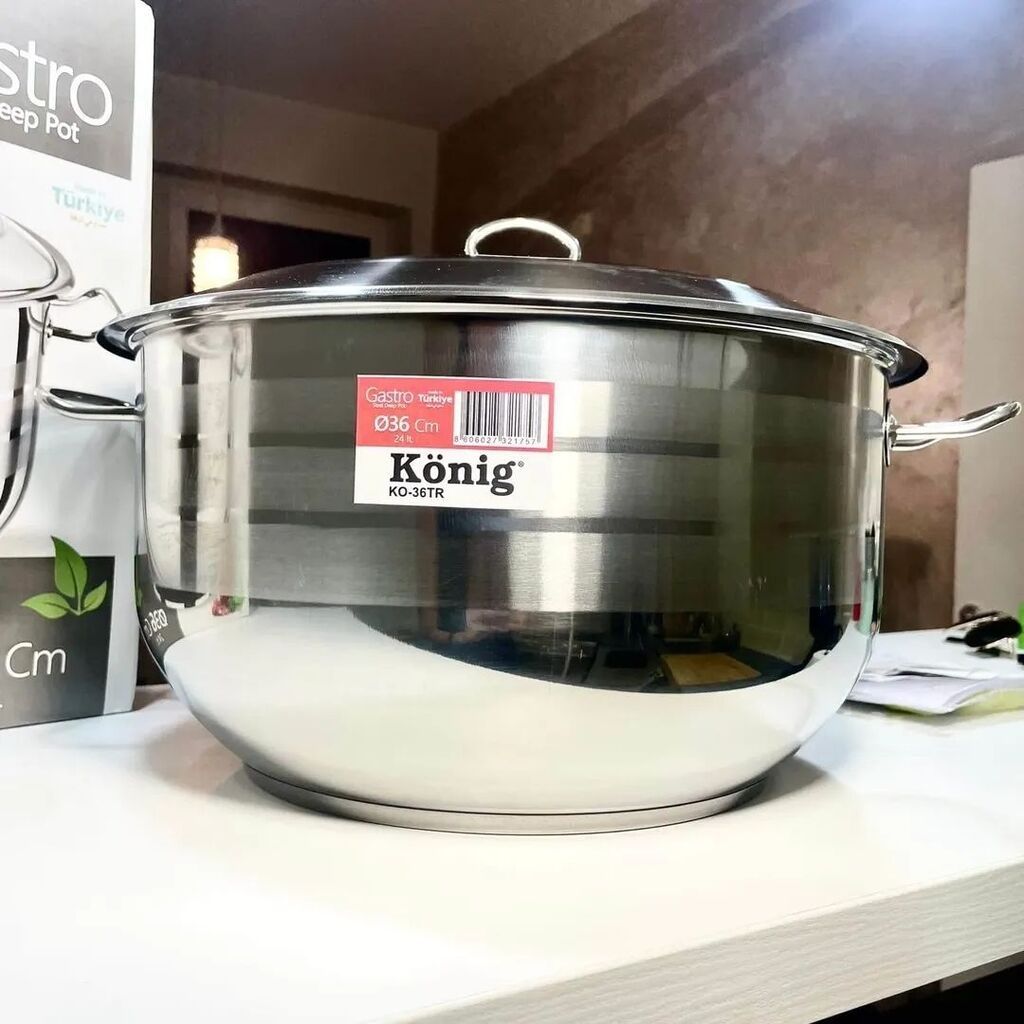 Šerpe: Masivna König Inox šerpa sa debelim dnom i metalnim poklopcem Šerpa