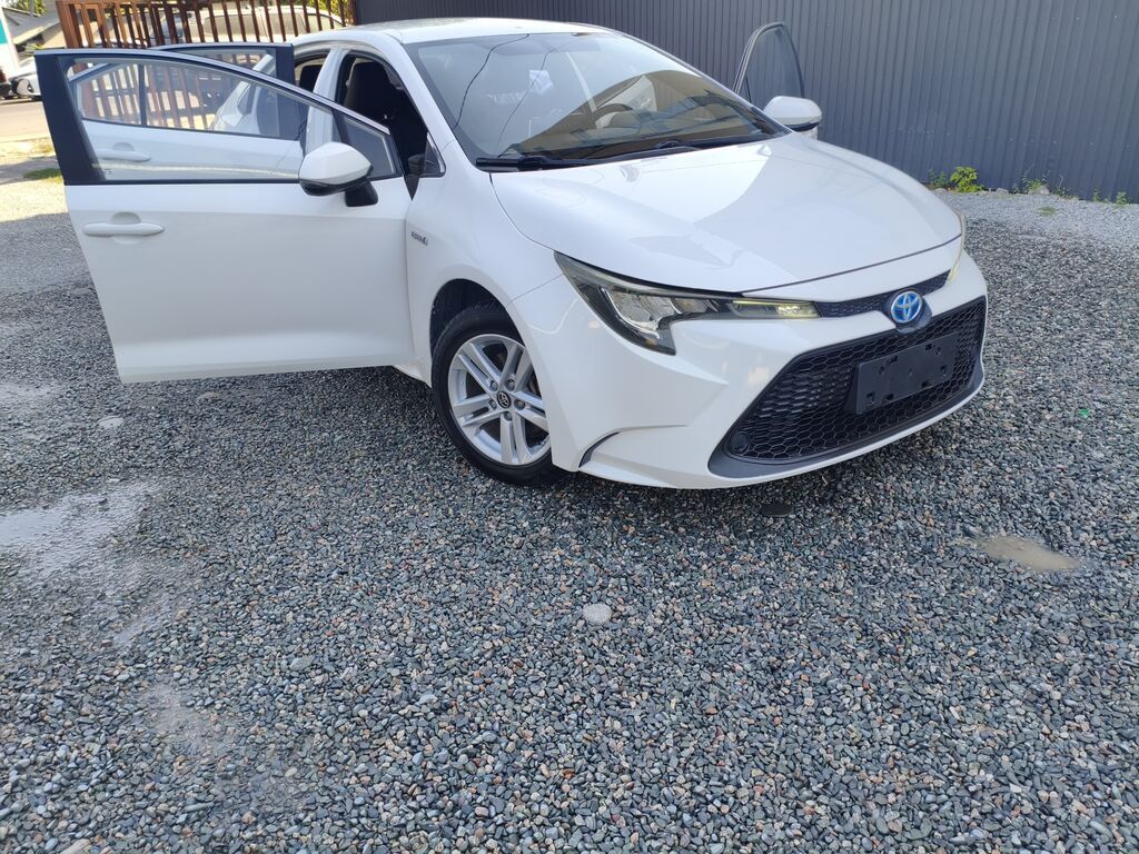 Toyota Levin: 2021 г., 1.8 л, Вариатор, Гибрид, Седан: фото 3