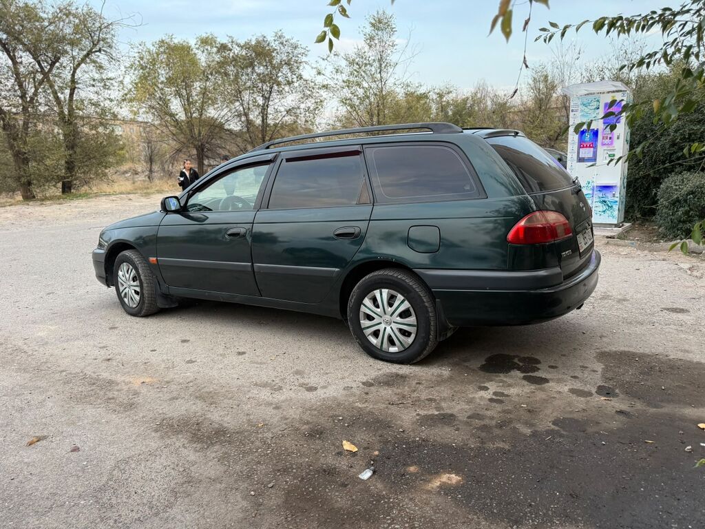 Toyota Avensis: 2000 г., 1.8 л, Механика, Бензин, Универсал: фото 4