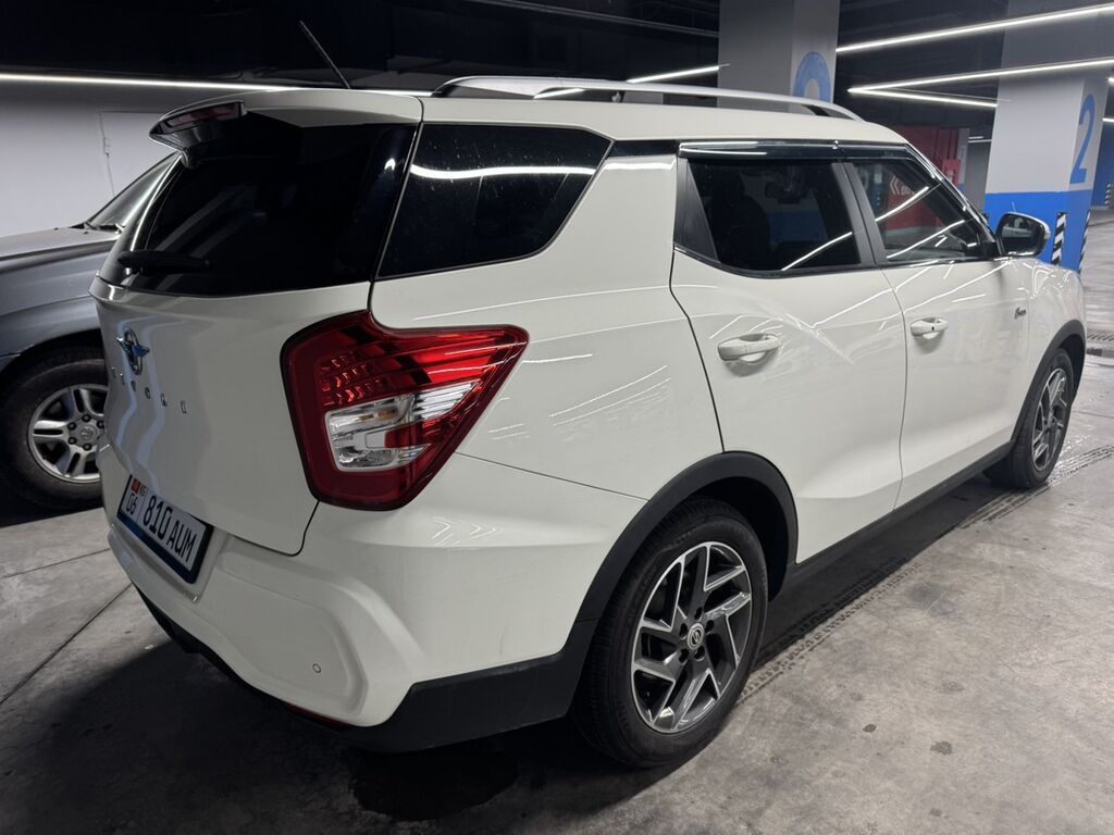 Ssangyong Tivoli: 2022 г., 1.5 л, Автомат, Бензин, Кроссовер: фото 4