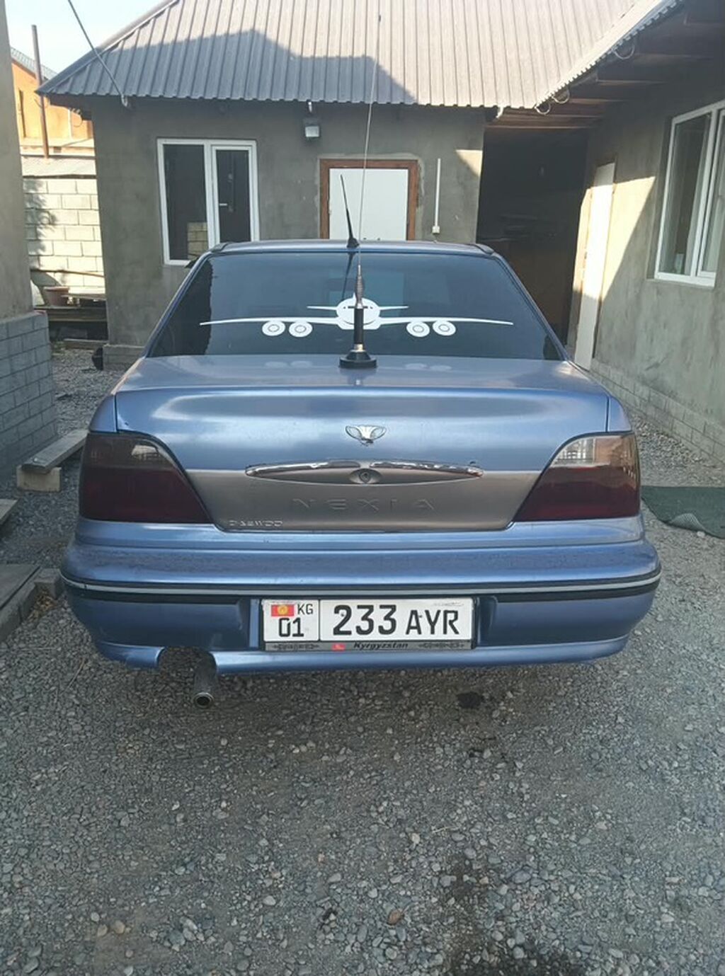 Daewoo Nexia: 2008 г., Седан: фото 2