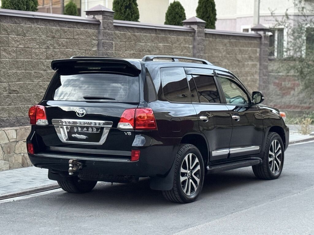Toyota Land Cruiser: 2014 г., 4.5 л, Автомат, Дизель, Внедорожник: фото 6