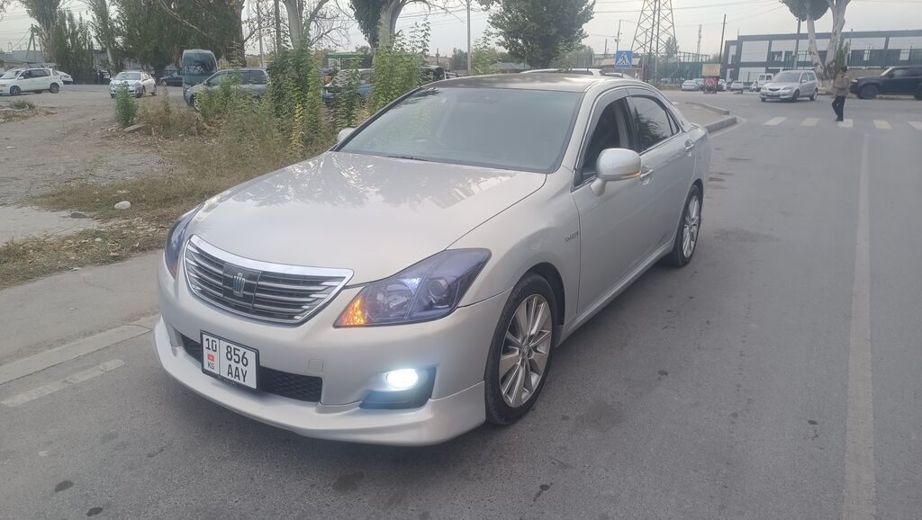 Toyota Crown: 2009 г., 3.5 л, Вариатор, Гибрид, Седан: фото 8