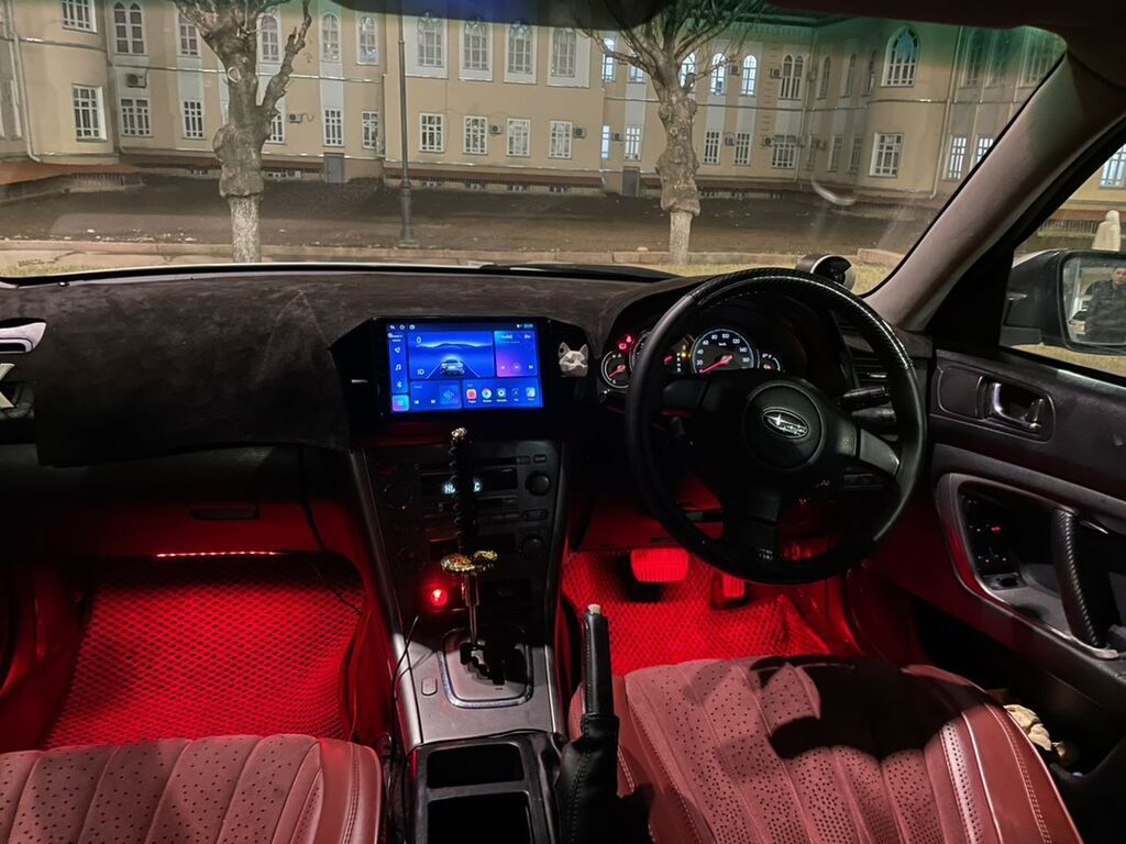 Subaru Legacy: 2004 г., 2 л, Автомат, Бензин, Седан: фото 3