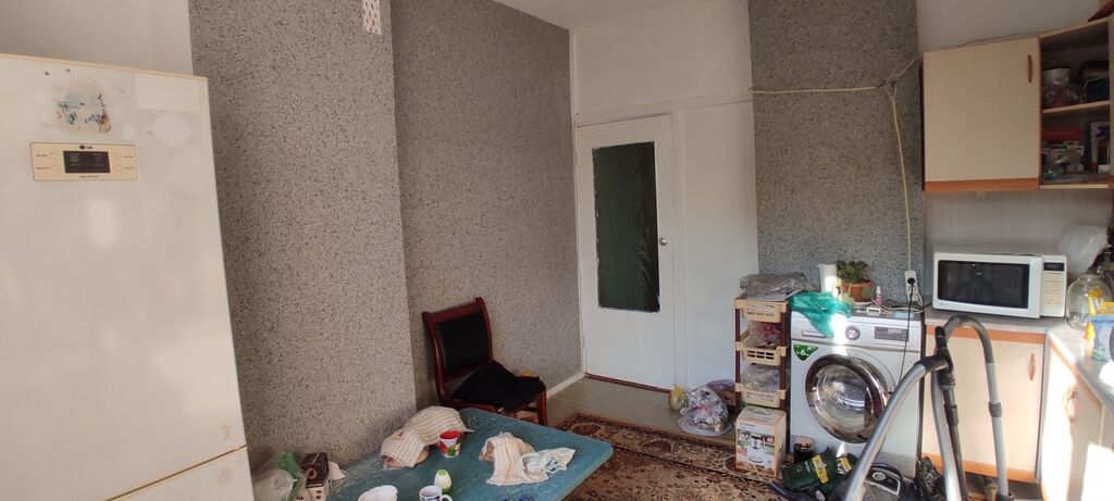 2 комнаты, 60 м², Толойкон мкр., 105 серия, 2 этаж, Старый ремонт: фото 4