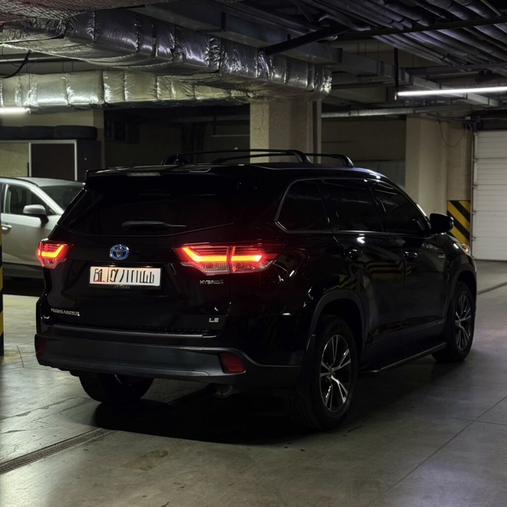 Toyota Highlander: 2019 г., 3.5 л, Автомат, Гибрид, Кроссовер: фото 4