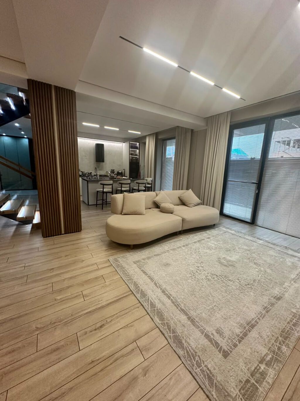 220 м², 5 комнат, ул. Горького / Панфилова, Без подселения: фото 3