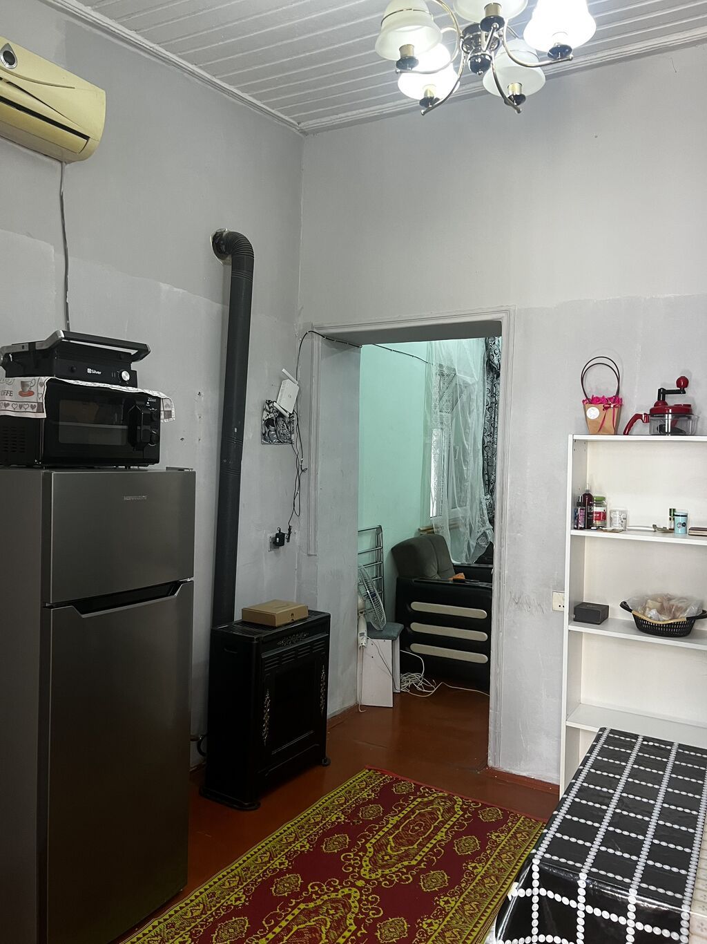 28 May 2 otaqlı, 38 kv. m, Orta təmir