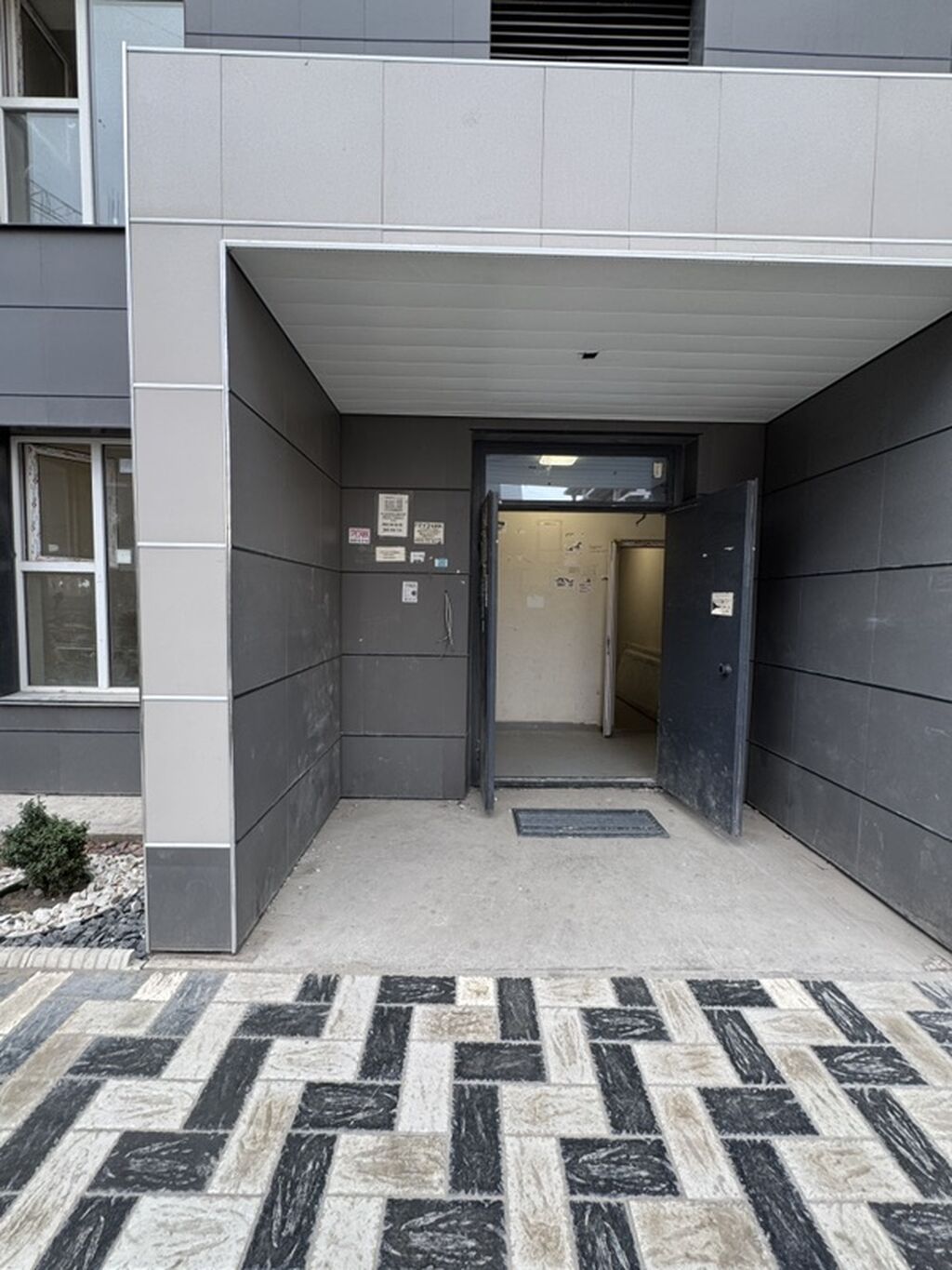 3 комнаты, 81 м², Элитка, 2 этаж, ПСО (под самоотделку): фото 4