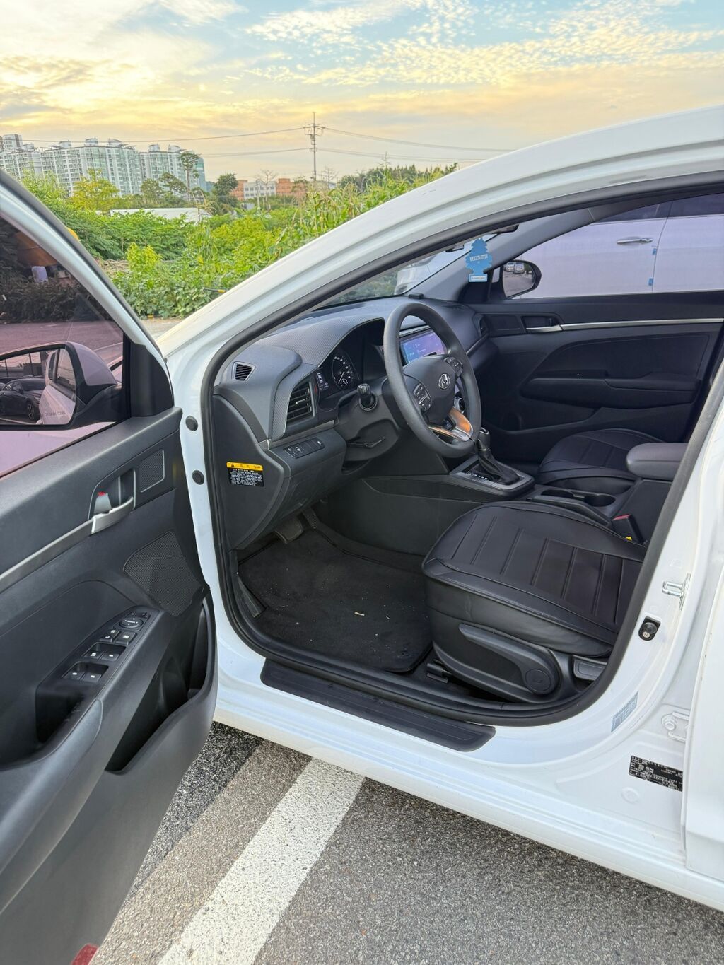 Hyundai Avante: 2019 г., 1.6 л, Типтроник, Бензин, Седан: фото 5