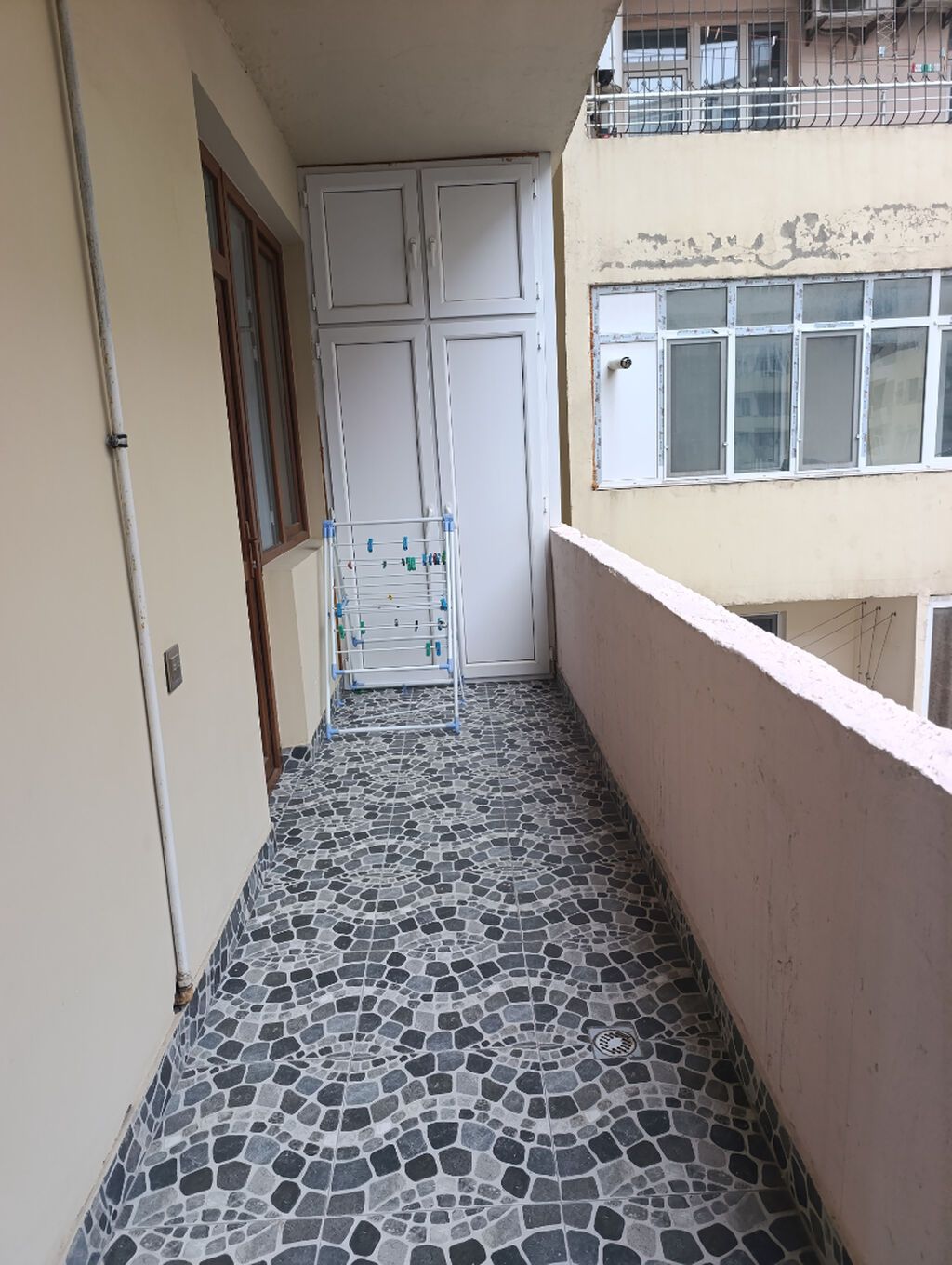 3 otaqlı, Yeni tikili, 110 kv. m
