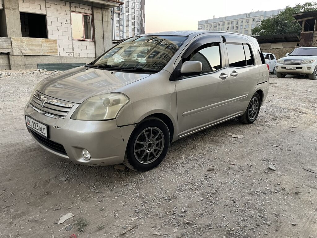 Toyota Raum: 2003 г., 1.5 л, Автомат, Бензин, Минивэн: фото 6