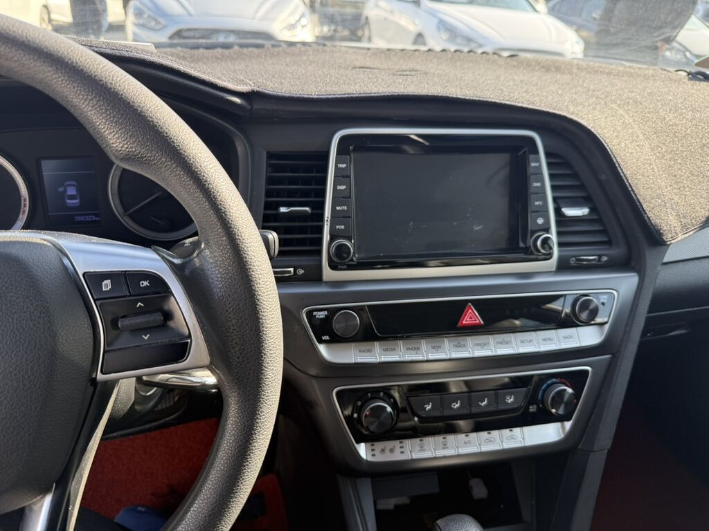 Hyundai Sonata: 2020 г., 2 л, Автомат, Бензин, Седан: фото 6