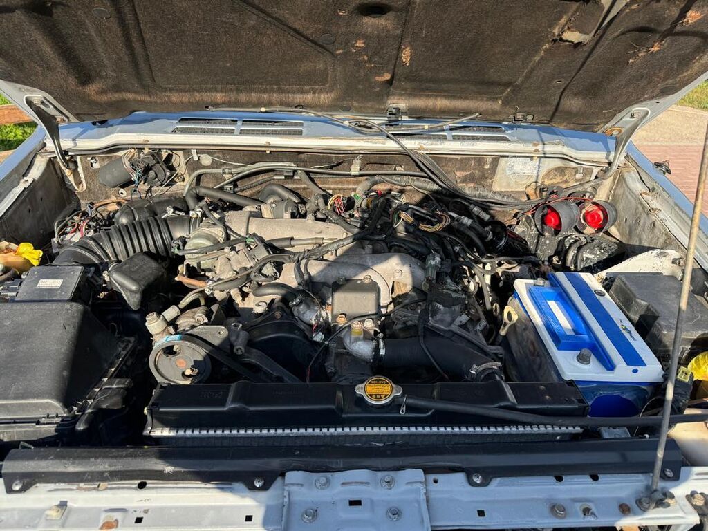 Mitsubishi Pajero: 1998 г., 3.5 л, Автомат, Бензин, Внедорожник: фото 2
