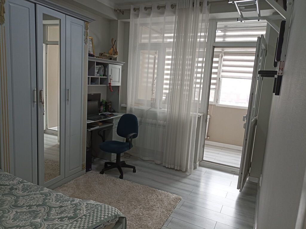 4 комнаты, 130 м², Асанбай мкр Элитка, 2 этаж, Евроремонт: фото 8