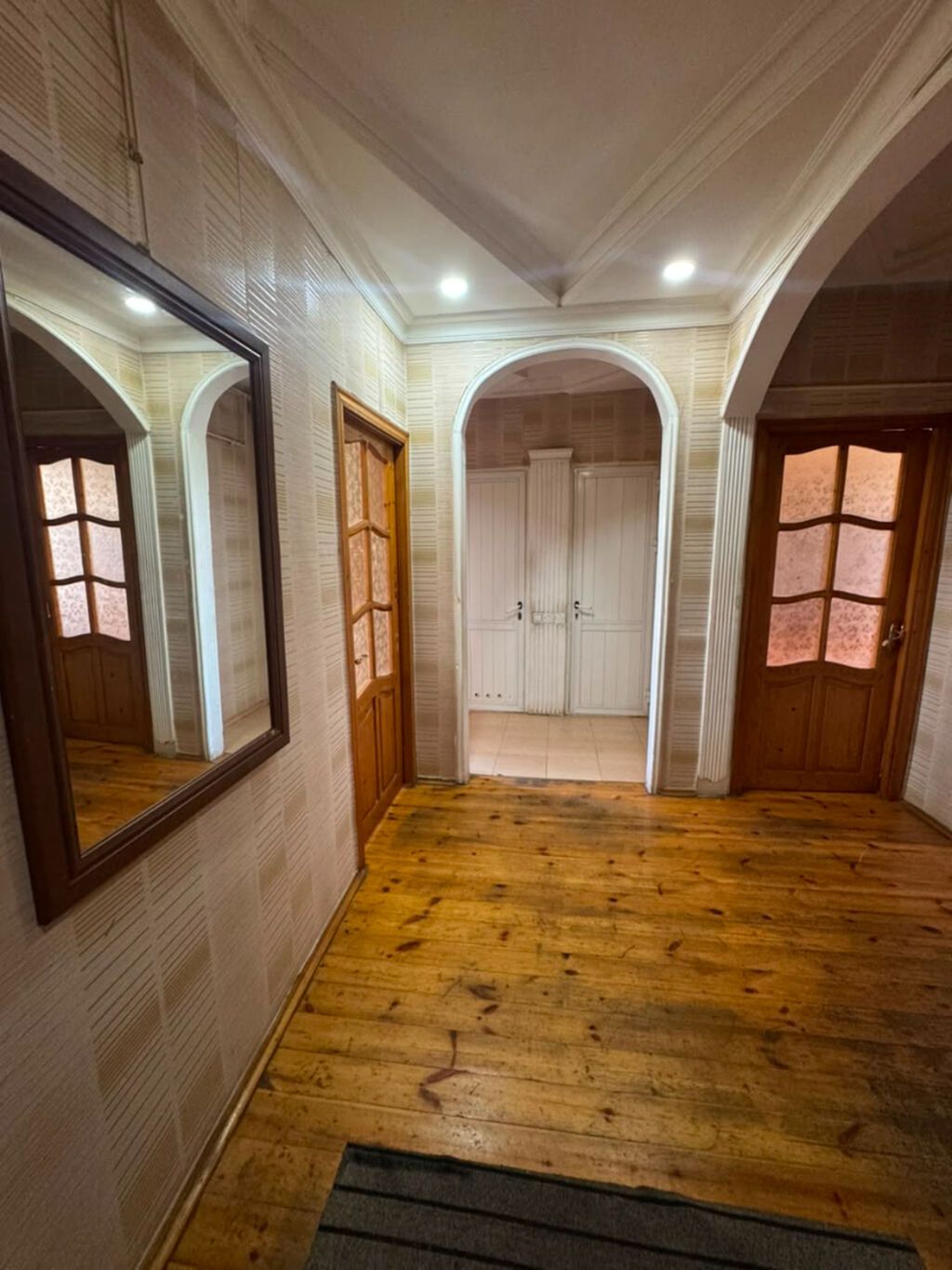Əhmədlidə 4 otaqlı köhnə tikili mənzil satılır, 70 m², 190 000 AZN, şəkil 3 / 12