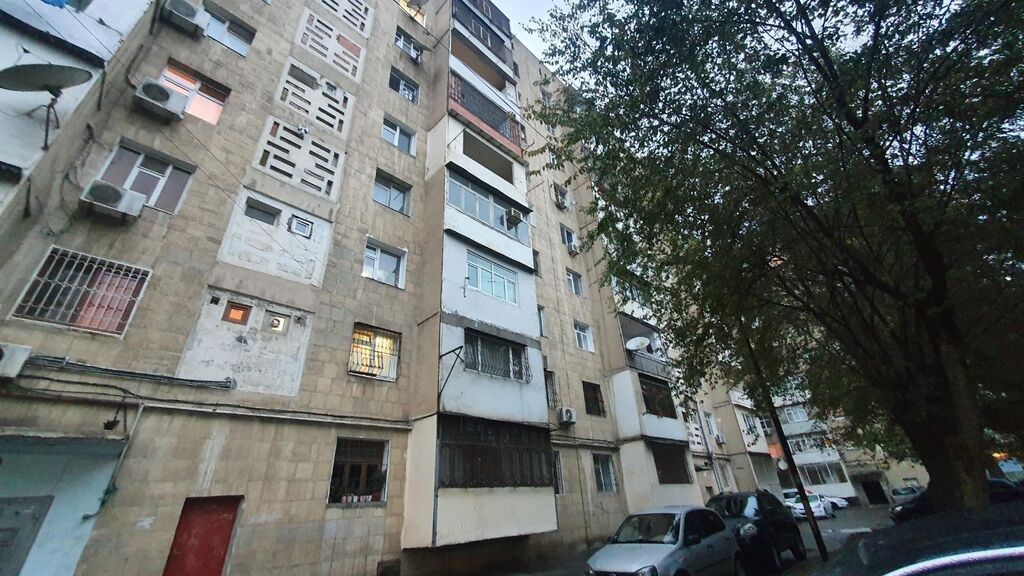 Yasamal, 3 otaqlı, Yeni tikili, m. İnşaatçılar, 89 kv. m