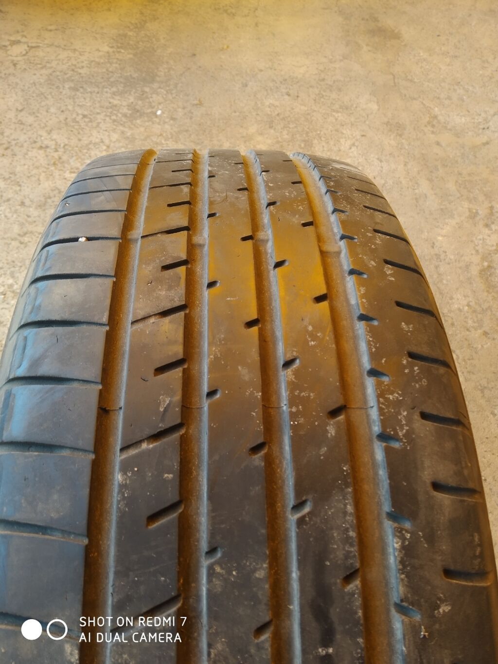225/55r19 лето 4шт порезов и грыжи нет остаток протектора 70%. цена: фото 2
