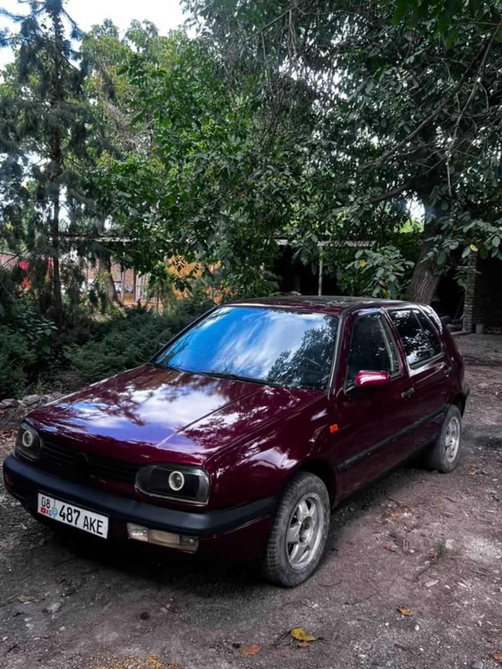 Volkswagen Golf: 1992 г., 1.8 л, Механика, Газ, Хэтчбэк: фото 2