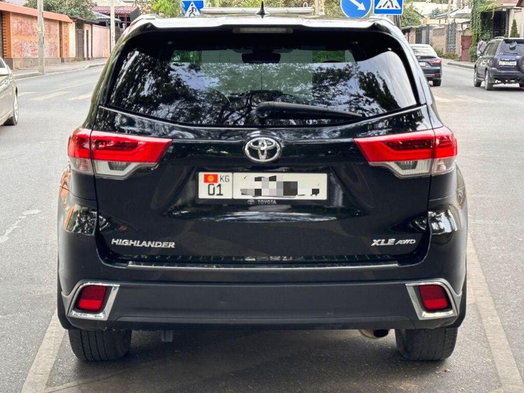 Toyota Highlander: 2018 г., 3.5 л, Автомат, Бензин, Кроссовер: фото 5