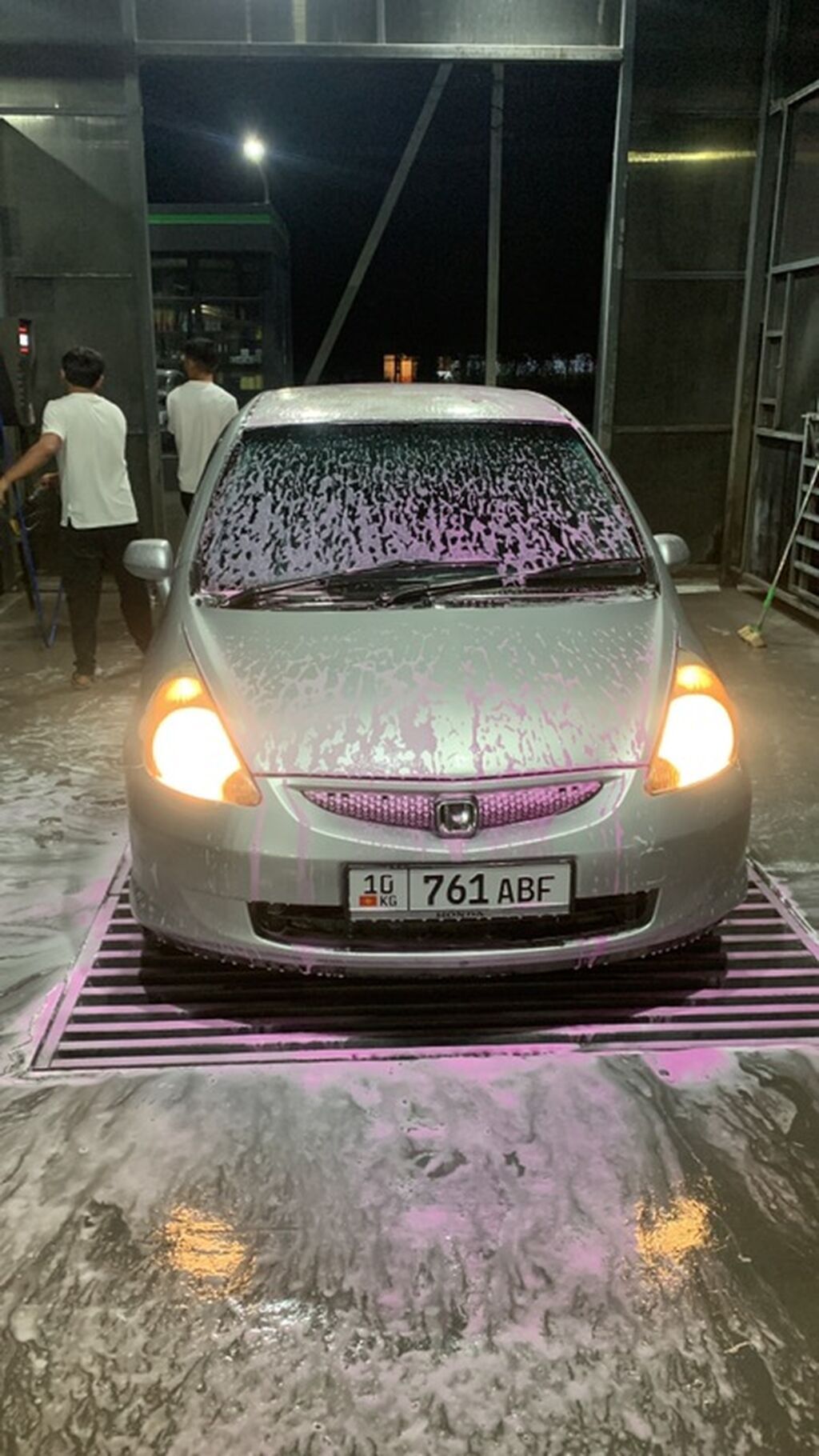 Honda Fit: 2002 г., 1.3 л, Хэтчбэк: фото 3