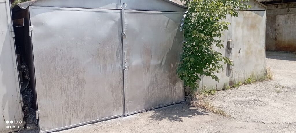 18 м², Металлический | Смотровая яма, Охрана, Подвал, погреб