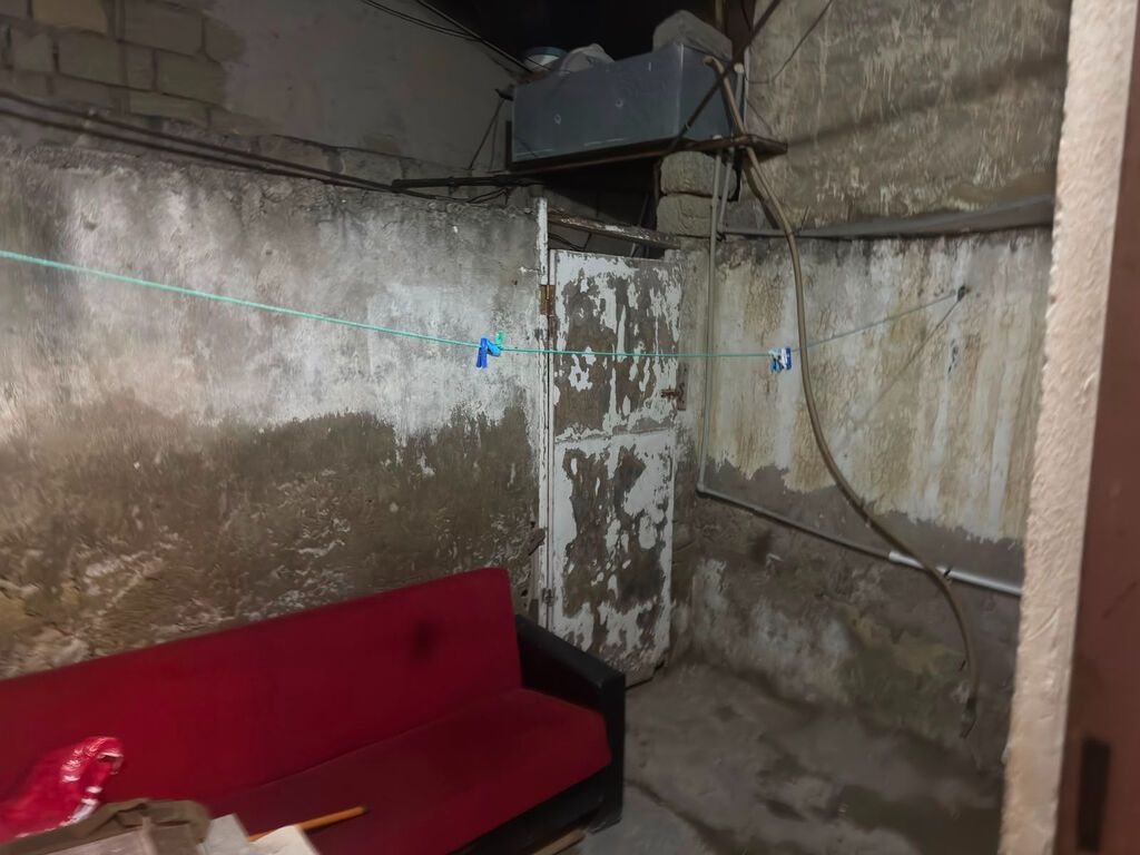 16 kv. m, 1 otaqlı, Qaz, İşıq, Su