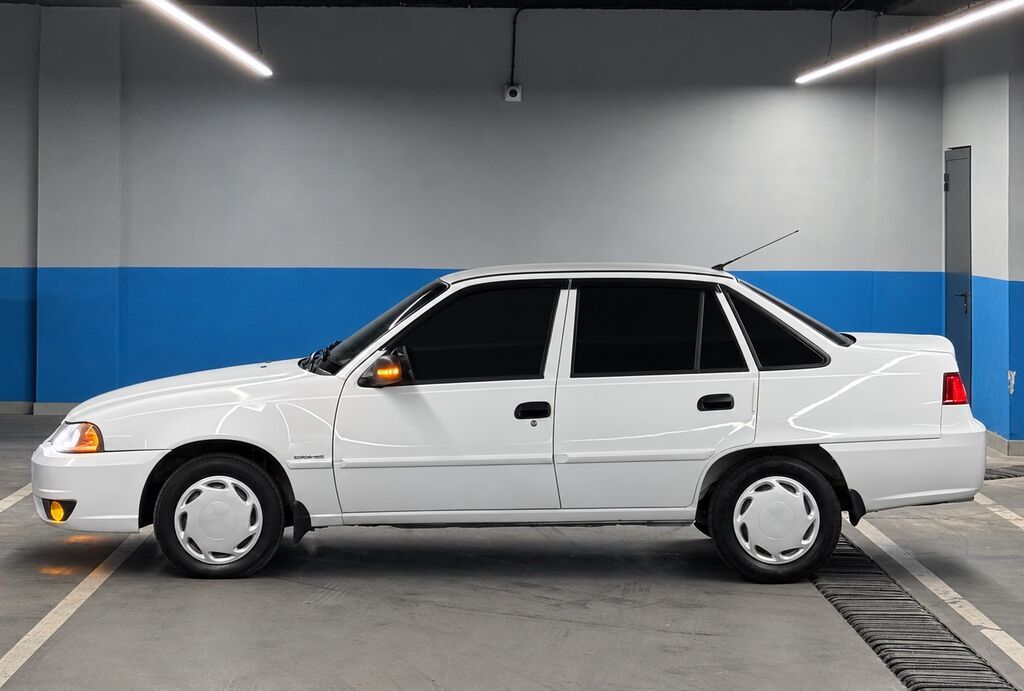 Daewoo Nexia: 2012 г., 1.6 л, Механика, Бензин, Седан: фото 5