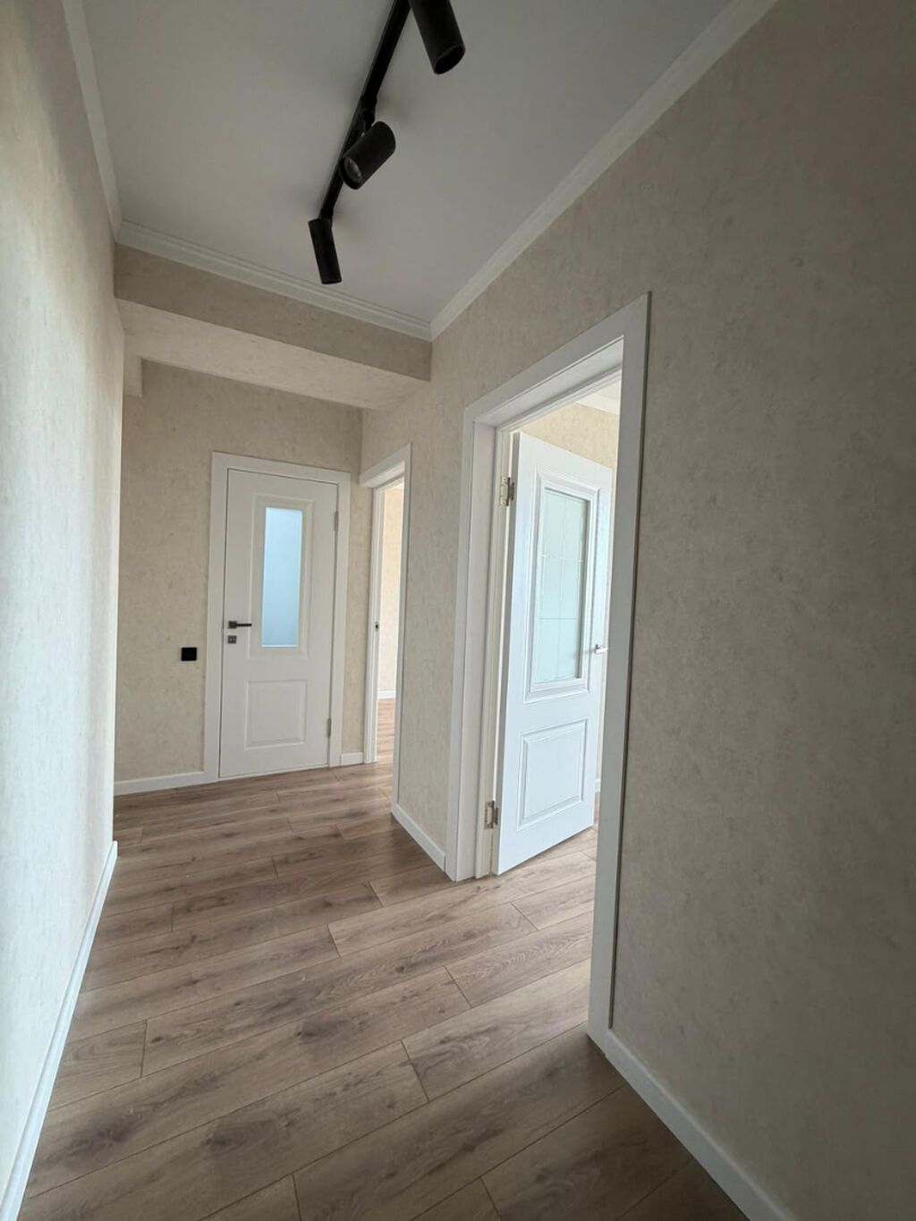 1 комната, 42 м², Элитка, 7 этаж, Евроремонт — фото 2