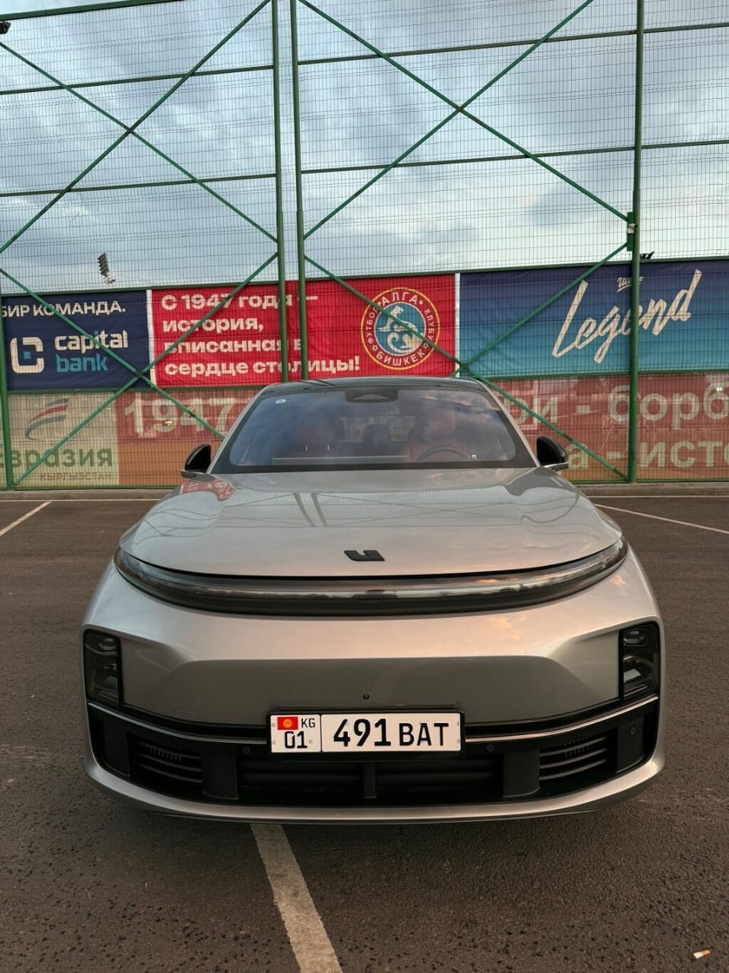 Lixiang L7: 2023 г., 1.5 л, Автомат, Гибрид, Внедорожник: фото 2