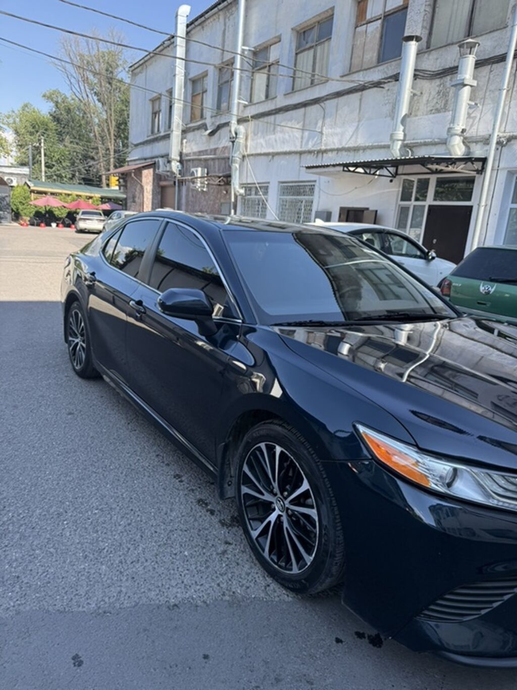 Toyota Camry: 2018 г., Седан: фото 2