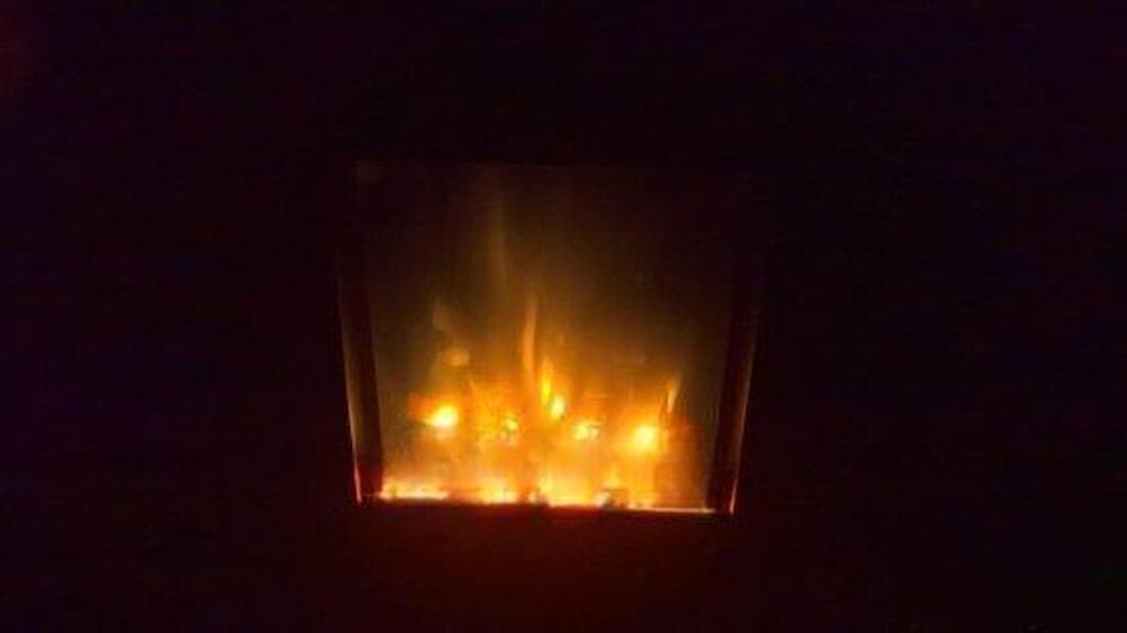 Keramičke grejalice: Električni kamin Benraad DBE 20 0W visina 67 cm, širina 43 cm in