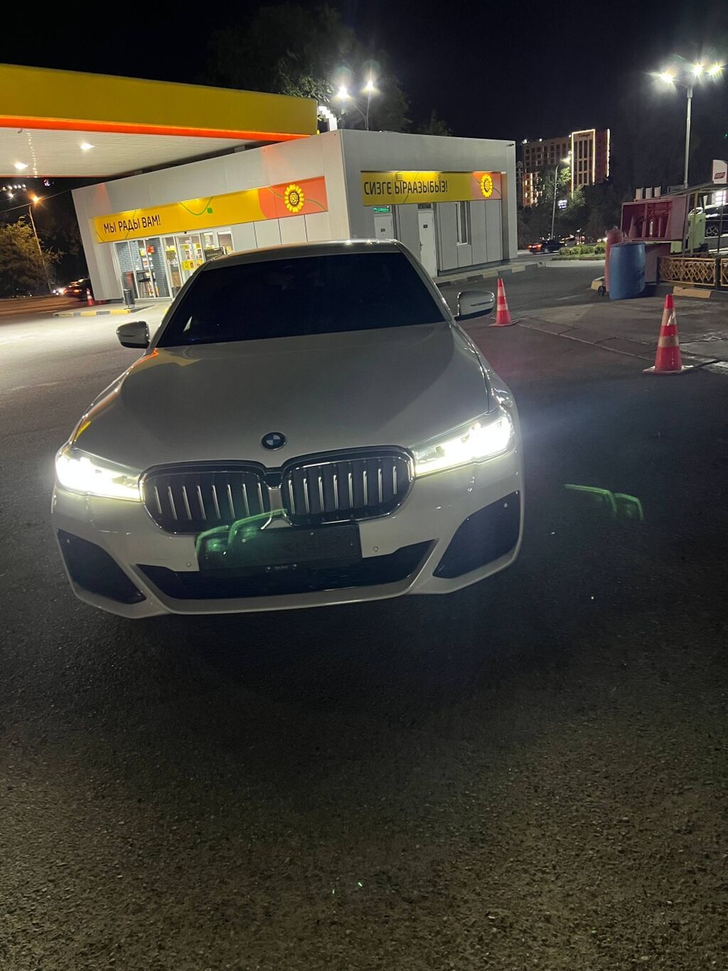 BMW 5 series: 2022 г., 2 л, Автомат, Бензин, Седан: фото 2