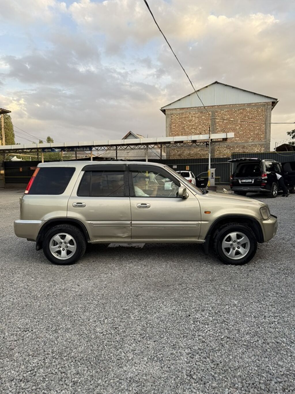 Honda CR-V: 1999 г., 2 л, Автомат, Бензин, Кроссовер: фото 4