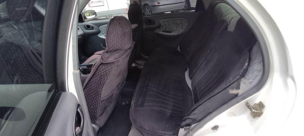 Daewoo Lanos: 1998 г., 1.5 л, Автомат, Бензин, Седан: фото 7