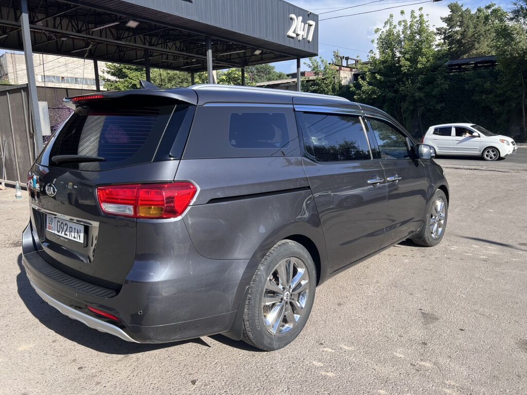 Kia Carnival: 2018 г., 2.2 л, Автомат, Дизель, Минивэн: фото 6