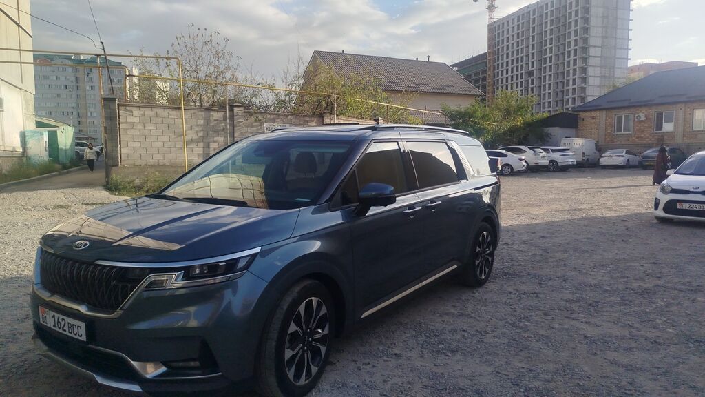 Kia Carnival: 2021 г., 2.2 л, Автомат, Дизель, Минивэн: фото 1