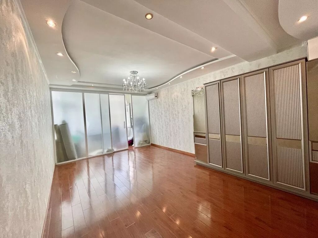 Продам 3-комнатную квартиру 132 м² у Дворца спорта: фото 3