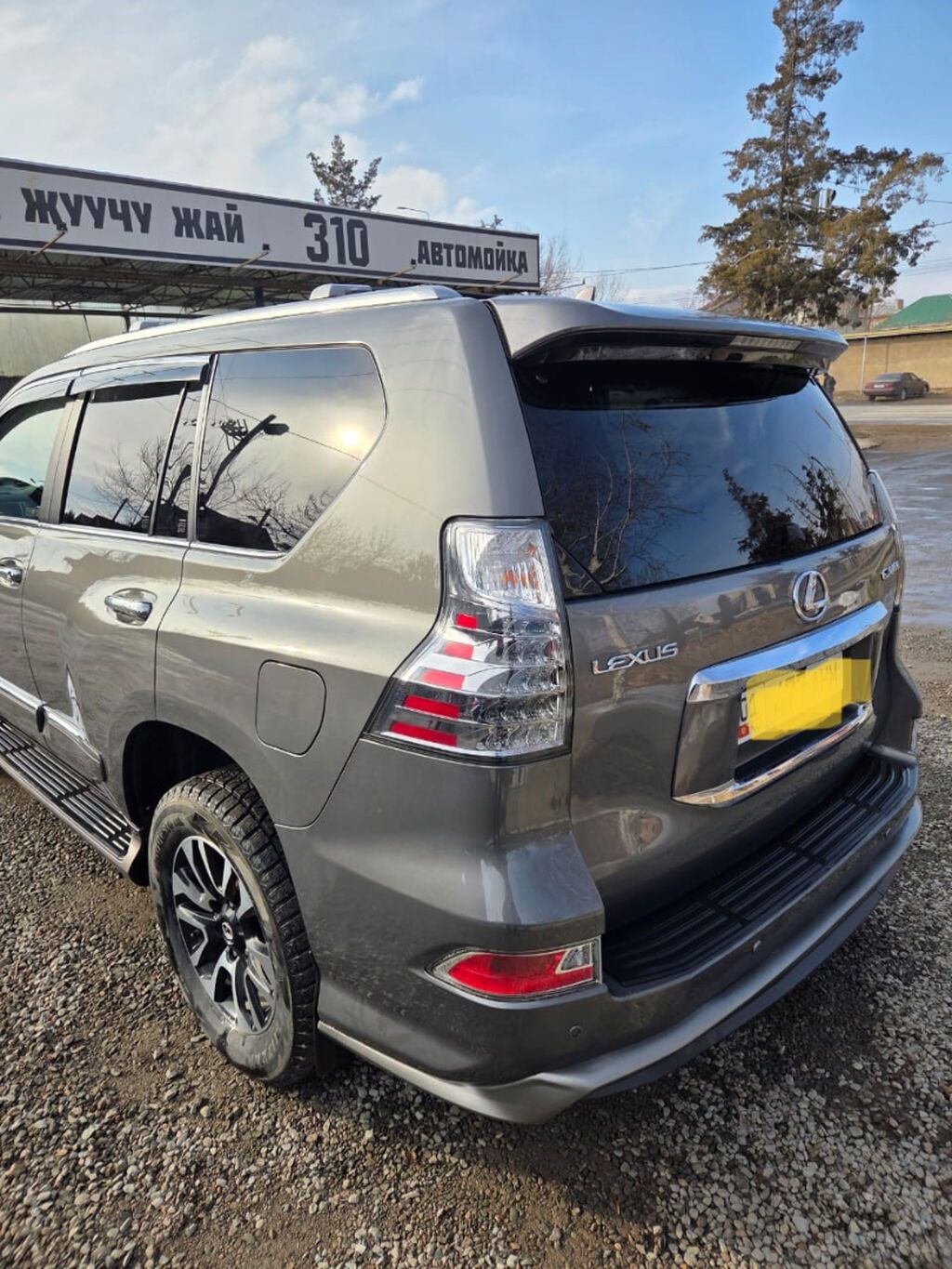 Lexus GX: 2010 г., 4.6 л, Автомат, Газ, Внедорожник: фото 4
