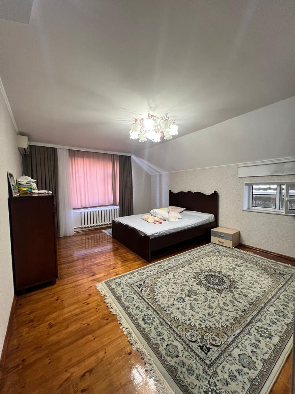 216 м², 8 комнат, Утепленный, Бронированные двери, Видеонаблюдение