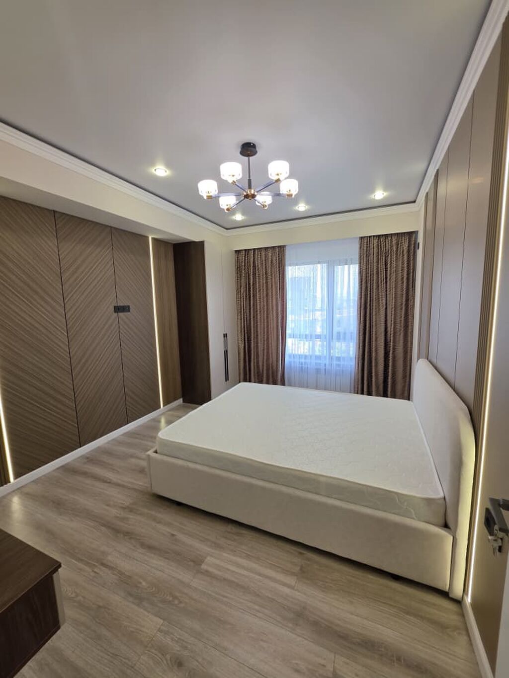 3 комнаты, 110 м², Гоин Элитка, 9 этаж, Дизайнерский ремонт: фото 5