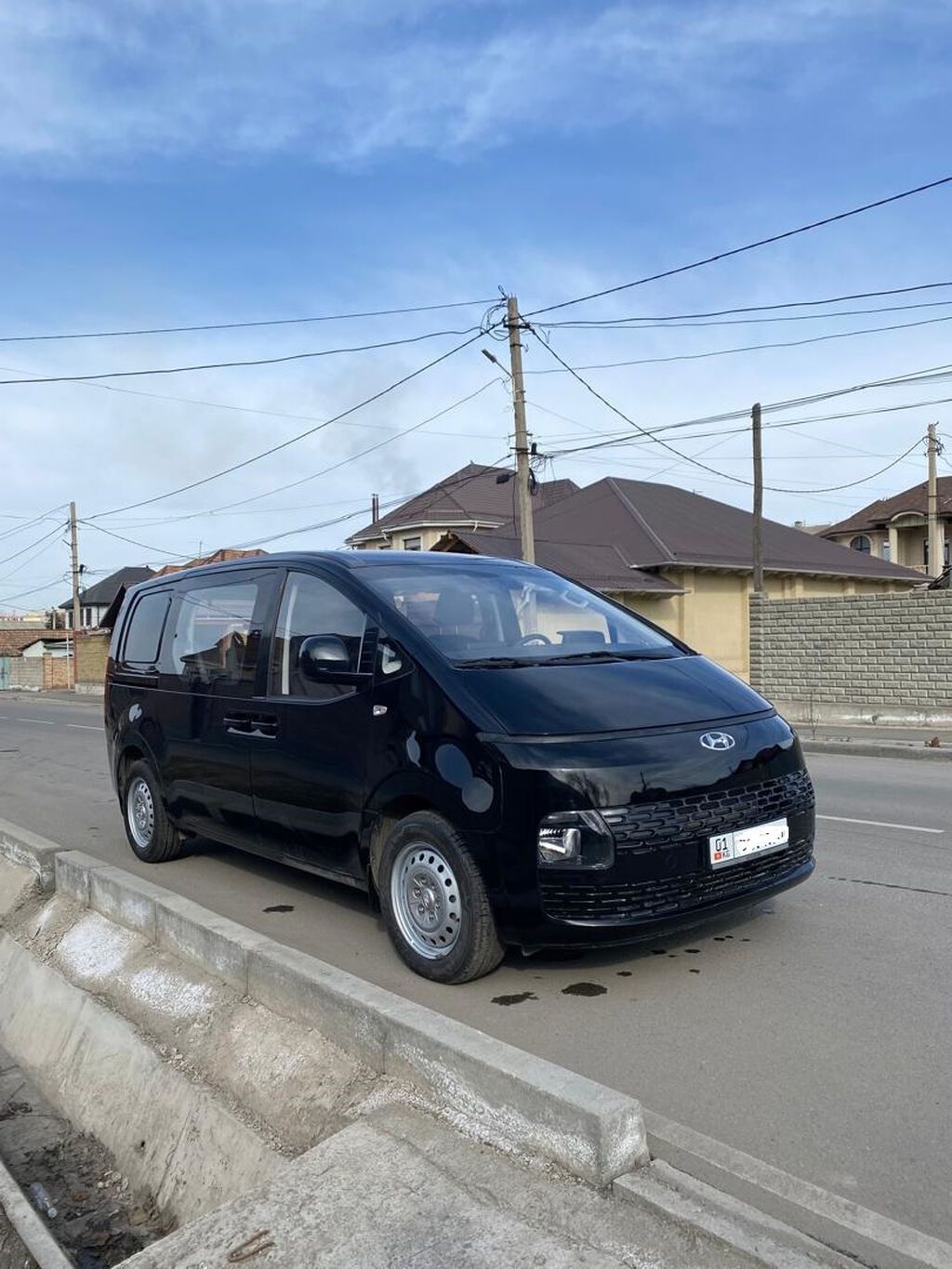 Hyundai Staria: 2020 г., 3.5 л, Автомат, Бензин, Минивэн: фото 3
