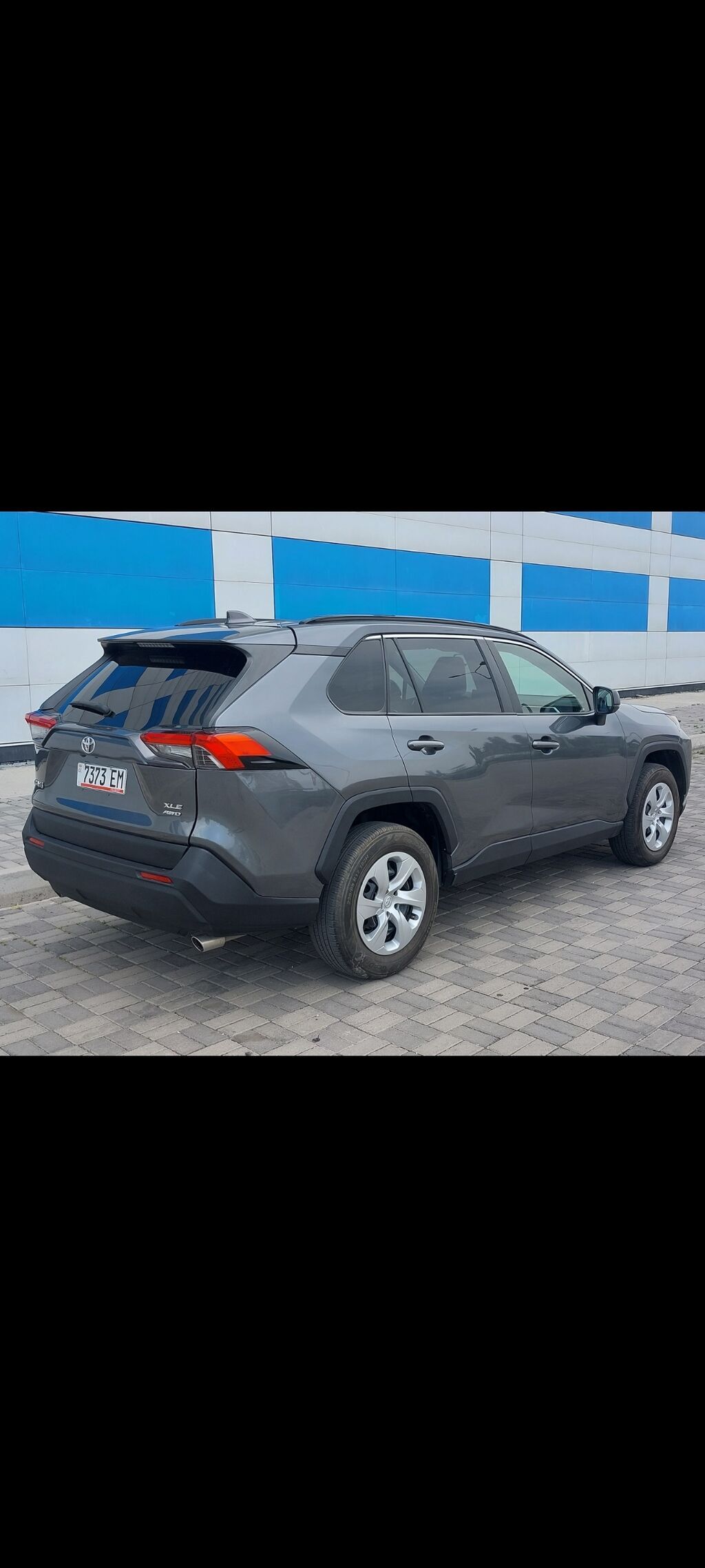 Toyota RAV4: 2019 г., 2.5 л, Автомат, Бензин, Хэтчбэк — фото 3