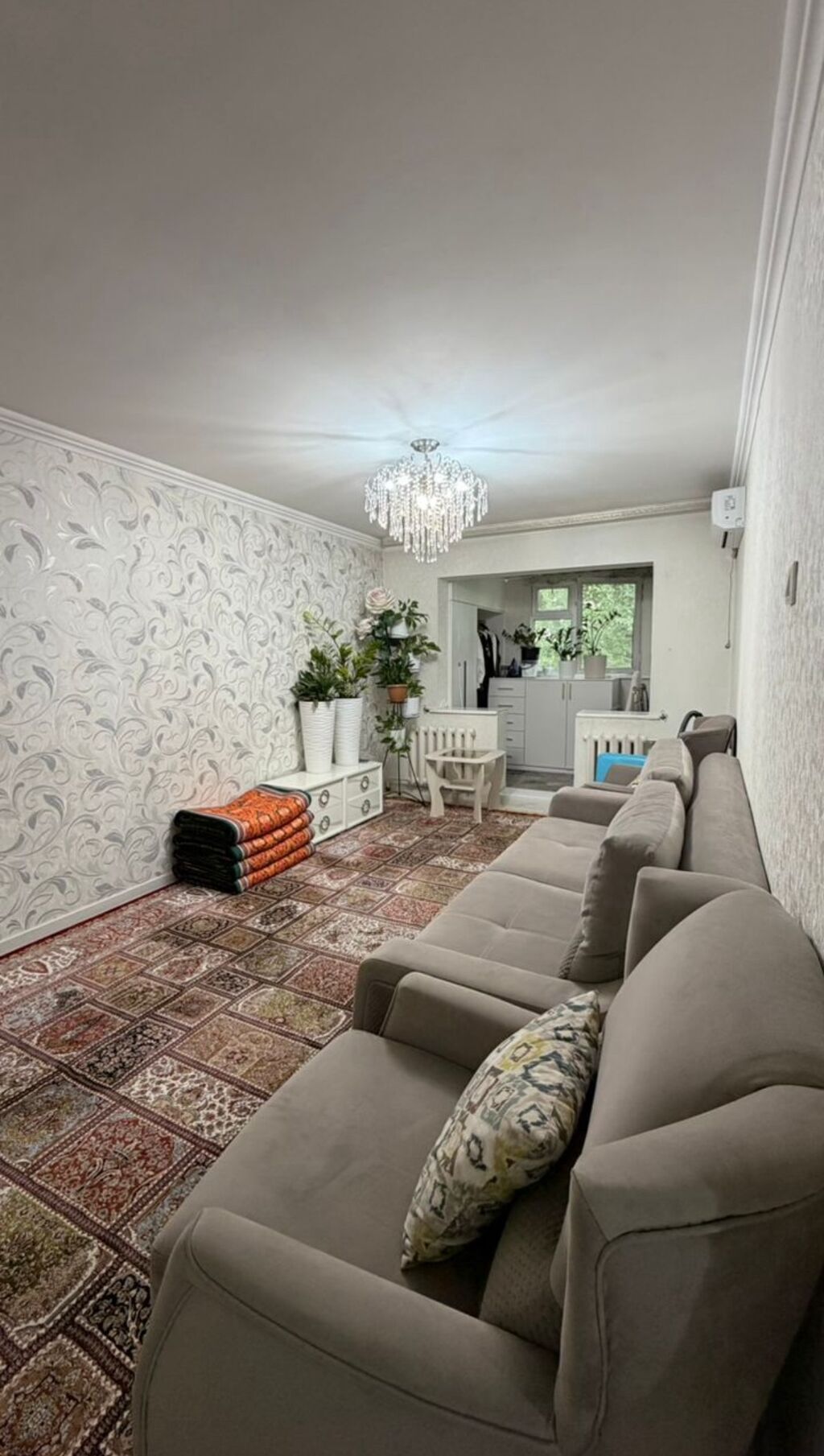 1 комната, 34 м², 4 мкр 104 серия, 2 этаж, Евроремонт: фото 2