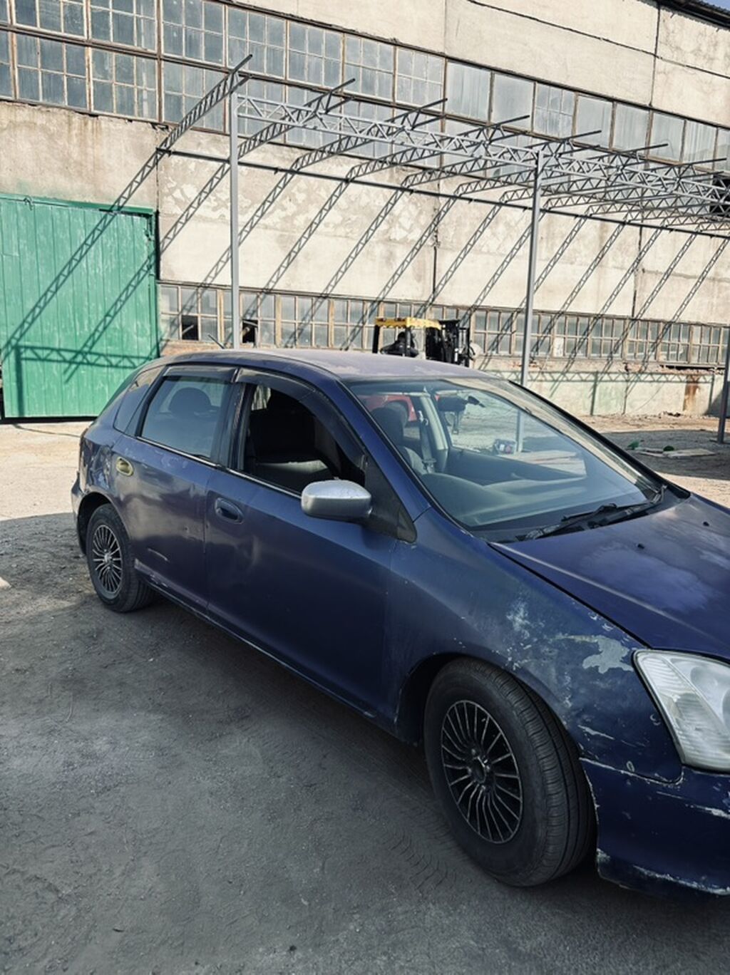 Honda Civic: 2002 г., 1.6 л, Механика, Бензин, Хэтчбэк: фото 2