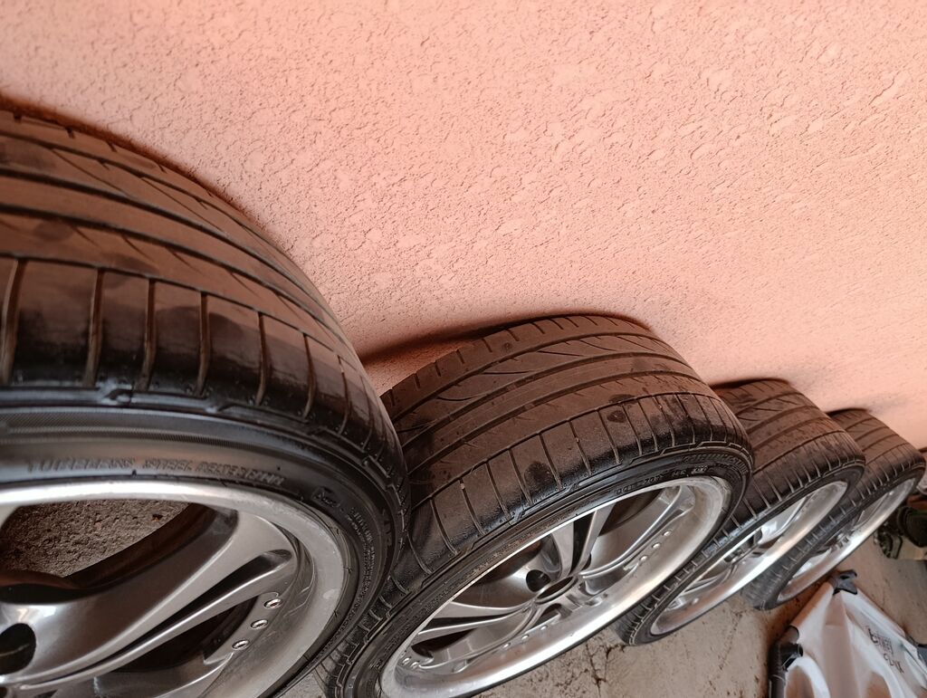 Колеса в сборе 225 / 40 / R 18, Лето, Б/у, Комплект, Легковые, Литые, отверстий - 5: фото 2