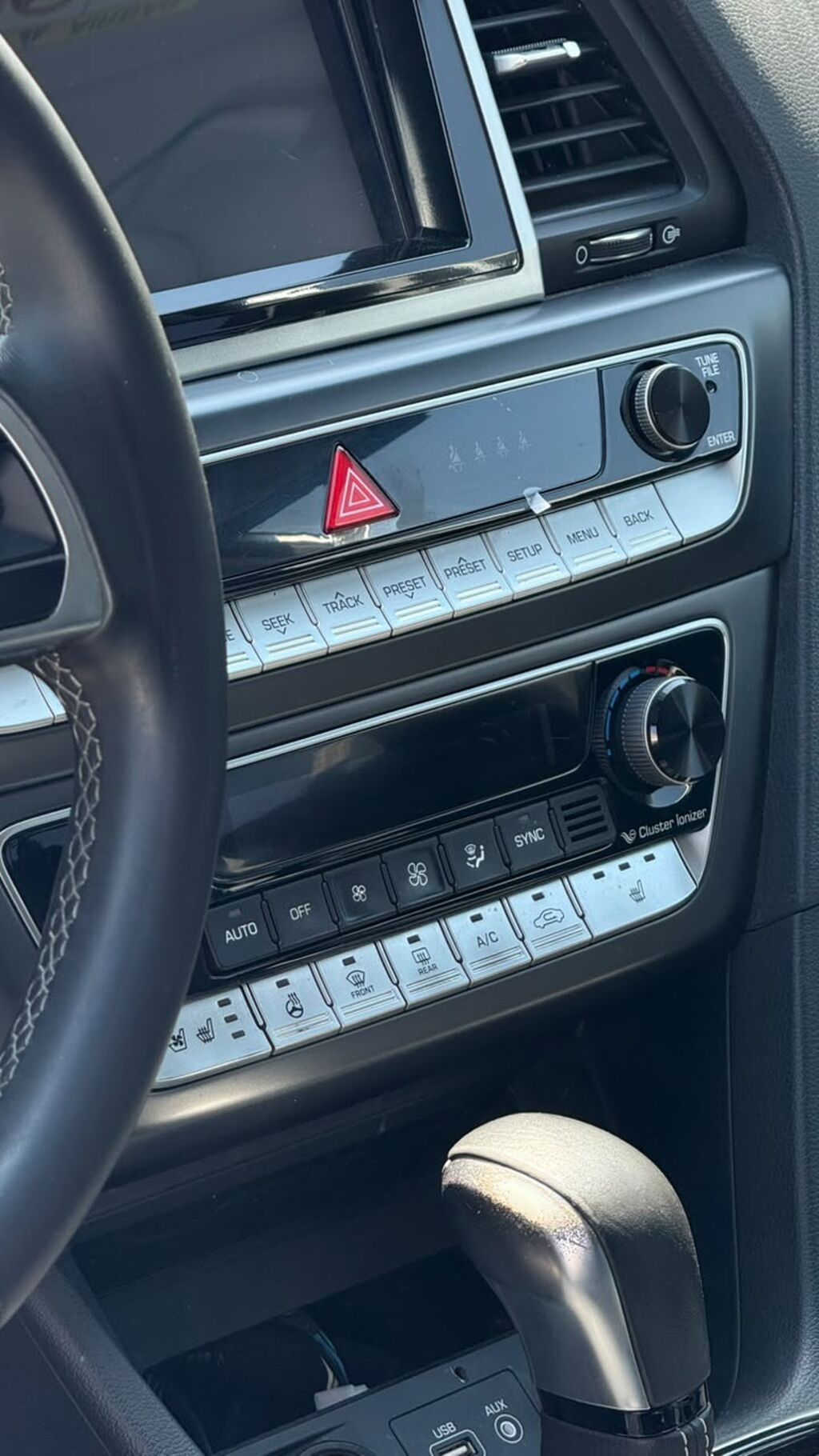 Продам Hyundai Sonata 2020 г., 2 л, автомат, газ, седан, серебристый: фото 6